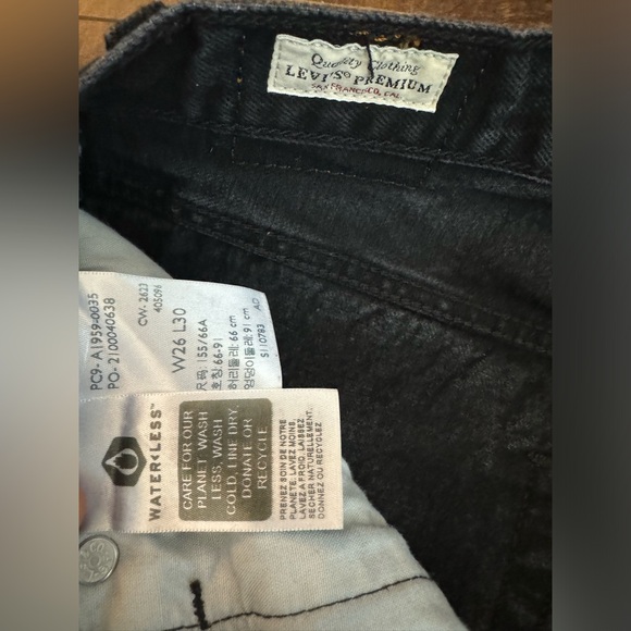 Levi’s 501 90s Black Jeans - Picture 2 of 3